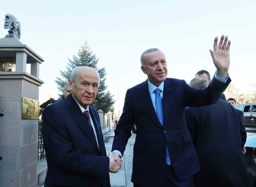 Cumhurbaşkanı Erdoğan, MHP lideri Bahçeli ile bir araya geldi