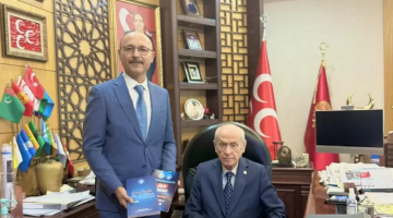 Türk Eğitim Sen Genel Başkanı Talip Geylan, MHP lideri Devlet Bahçeli’yi ziyaret etti